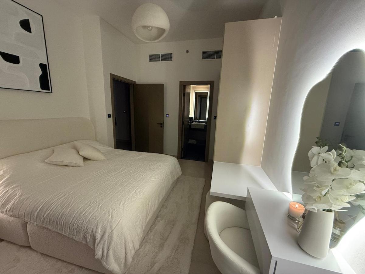 Elegant & Luxury 2Br Apartment Burj And Canal View Sabkhah Ngoại thất bức ảnh