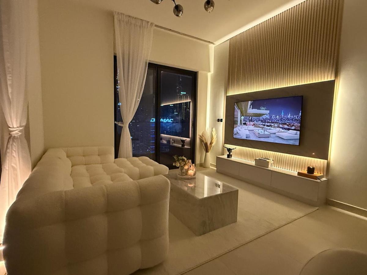 Elegant & Luxury 2Br Apartment Burj And Canal View Sabkhah Ngoại thất bức ảnh