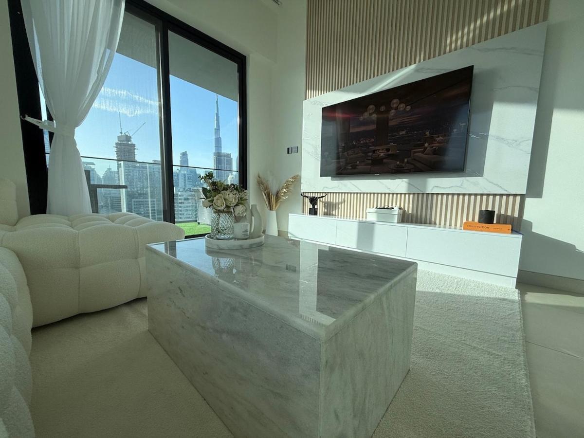 Elegant & Luxury 2Br Apartment Burj And Canal View Sabkhah Ngoại thất bức ảnh